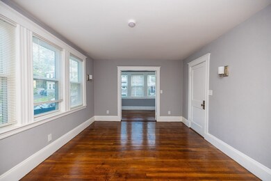 81 Warwick Rd unit 1, Newton, MA 02465 - photo 6