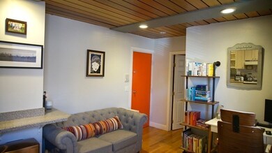 10 Henchman St unit 3M, Boston, MA 02113 - photo 2