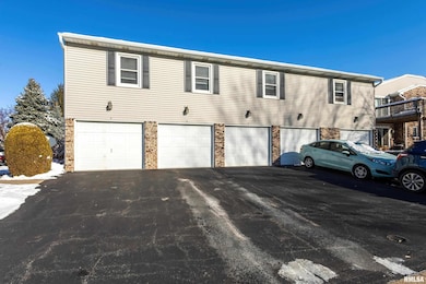 2418 E 51st St unit A, Davenport, IA 52807 - photo 2