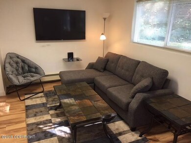 75th living room