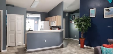 Kitchen right off Family Room