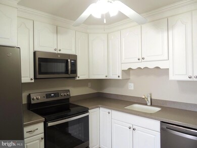 1401 Key Pkwy unit B202, Frederick, MD 21702 - photo 5