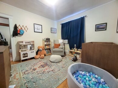 65 S Crescent Circuit unit 1, Brighton, MA 02135 - photo 5