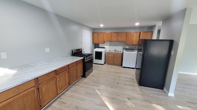 149 Austin Ave, Carpentersville, IL 60110 - photo 2