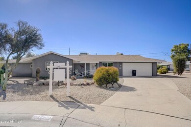 2-web-or-mls-N Hacienda Dr-002