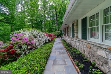 3715 Saint George Cir, Doylestown, PA 18902 - photo 4