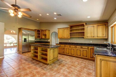 Kitchen (2)