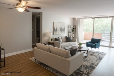 Living room virtually staged