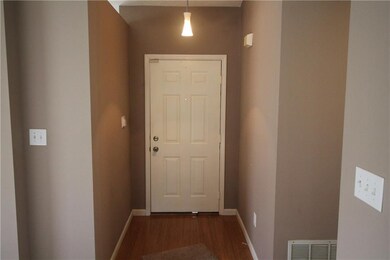 219 Walter Ct, Carmel, IN 46032 - photo 2