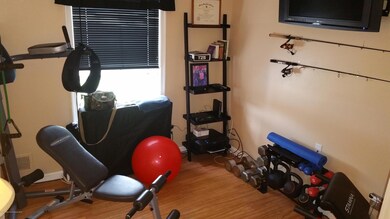 2nd bedroom