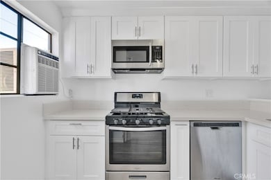 Tarzana Plaza unit 209, Tarzana, CA 91356 - photo 5