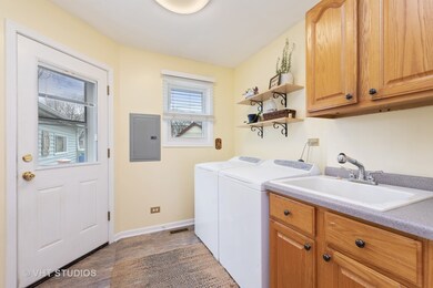 2004 Hawk Ct, Rolling Meadows, IL 60008 - photo 7