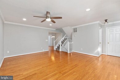 10606 Alison Dr, Burke, VA 22015 - photo 6