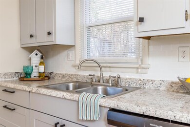 133 Augusta St, Verona, VA 24482 - photo 3