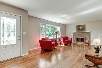 64 Rose Ct, Eatontown, NJ 07724 - photo 4