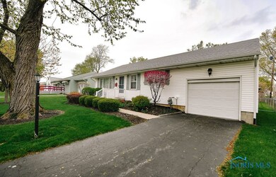 724 Edith Ave, Findlay, OH 45840 - photo 3