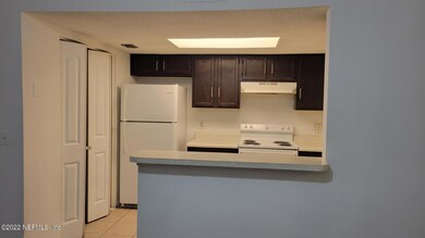 4317 Melissa Ct N, Jacksonville, FL 32210 - photo 5