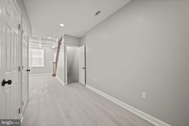 217 N Port St, Baltimore, MD 21224 - photo 6