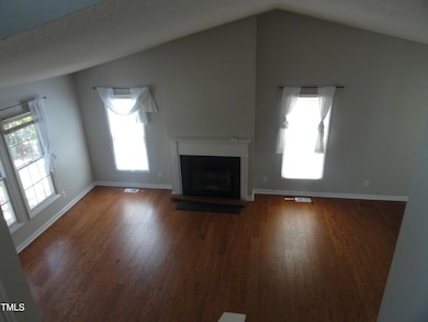 TRIANGLEMLS-10091936-5