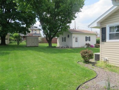 404 S West St, Allentown, PA 18102 - photo 5