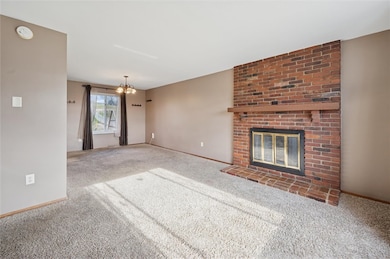 92 Skyvue Dr, Pittsburgh, PA 15234 - photo 4