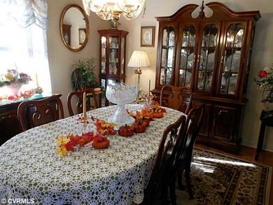 Dining Room - inviting dining room