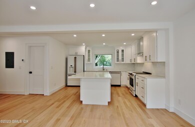 16 Homestead Ln, Greenwich, CT 06831 - photo 6