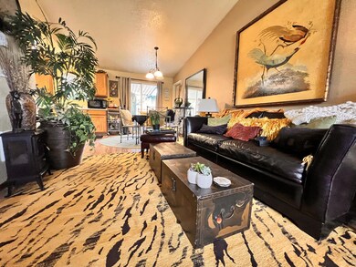 1715 SW 33rd Street