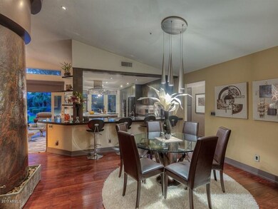 005_Dining And Kitchen