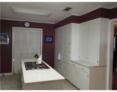 609 Holly Moore Dr, Pineville, LA 71360 - photo 5