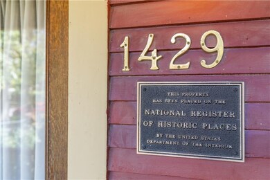 1429 9th St, Des Moines, IA 50314 - photo 5