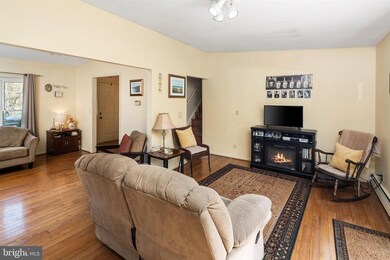 7 Nalbone Ct, Trenton, NJ 08620 - photo 6