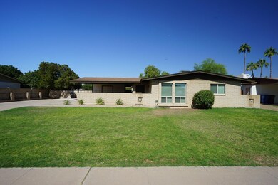 Exterior pic2