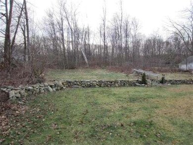 19 Pierce St, Bristol, CT 06010 - photo 5