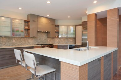 2 Milwin Gate Rd, Allenhurst, NJ 07711 - photo 2