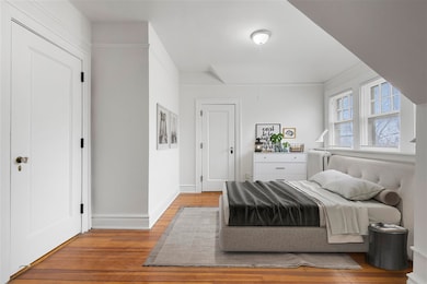 710 Blvd E unit 2, Weehawken, NJ 07030 - photo 3