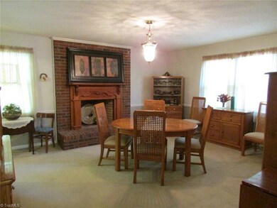 330 Oakridge Run, Salisbury, NC 28146 - photo 3