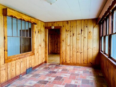 10 Meadow St, Hadley, MA 01035 - photo 5