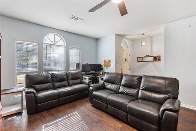 3824 Gessner Dr, Denton, TX 76210 - photo 6