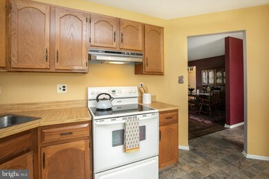 158 Lakebridge Dr, Woodbury, NJ 08096 - photo 5