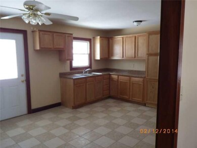 4008 N Lanewood Dr, Muncie, IN 47304 - photo 2