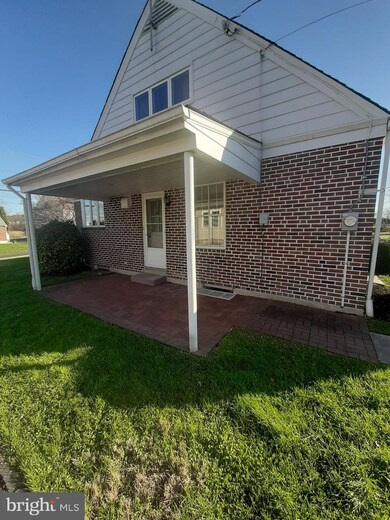 27 W North Ln, Conshohocken, PA 19428 - photo 3