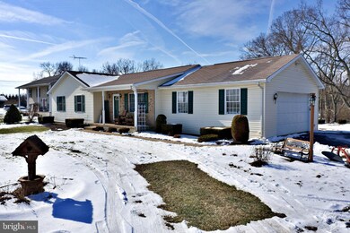 181 Libby Ann Dr, Bunker Hill, WV 25413 - photo 4