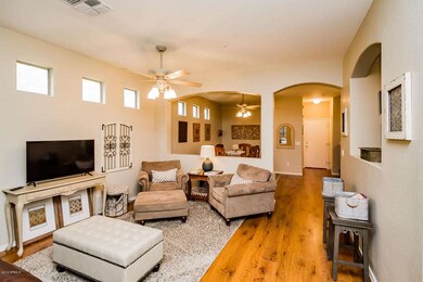 3111 E Hobart St AZ-5