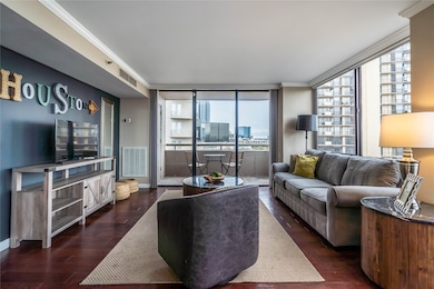 Sage Condominiums unit 1009, Houston, TX 77056 - photo 3