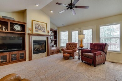 8 Frekleton Ln, Bella Vista, AR 72714 - photo 5