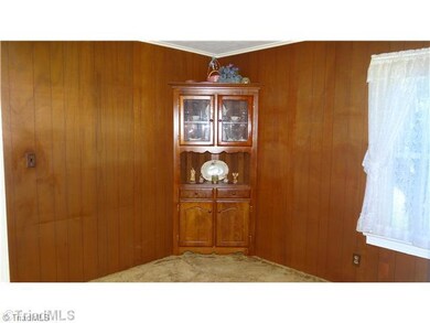 912 Dairy St, Asheboro, NC 27203 - photo 4