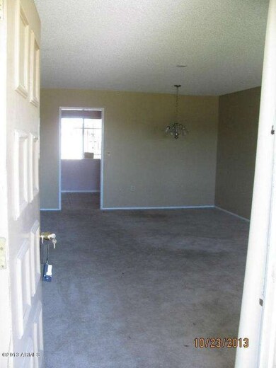 13673 N Newcastle Dr unit 94, Sun City, AZ 85351 - photo 2