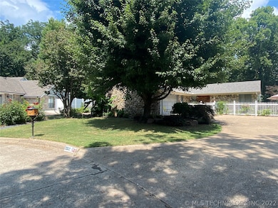 2352 London Ln, Bartlesville, OK 74006 - photo 3