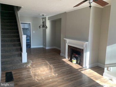 457 Walnut St, Pottstown, PA 19464 - photo 2